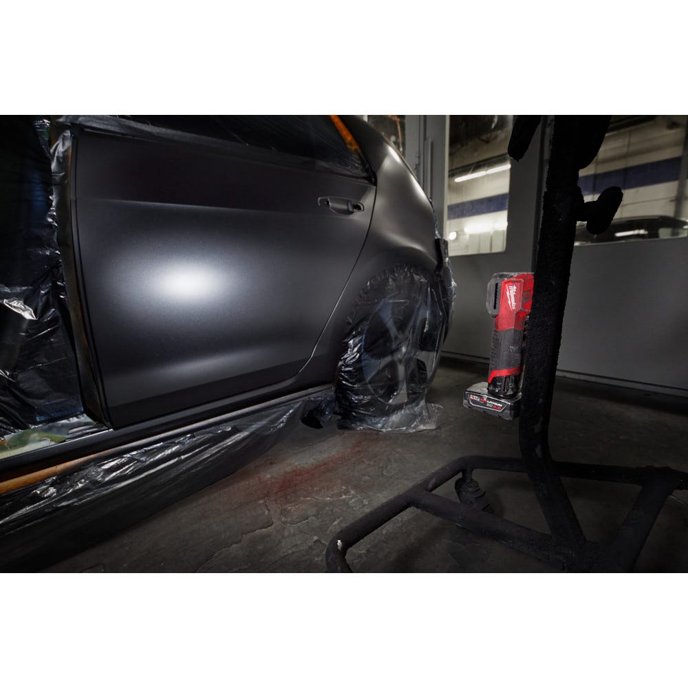 Milwaukee 2127-20 M12 1000-Lumen Paint and Detailing Color Match Light, Bare Tool