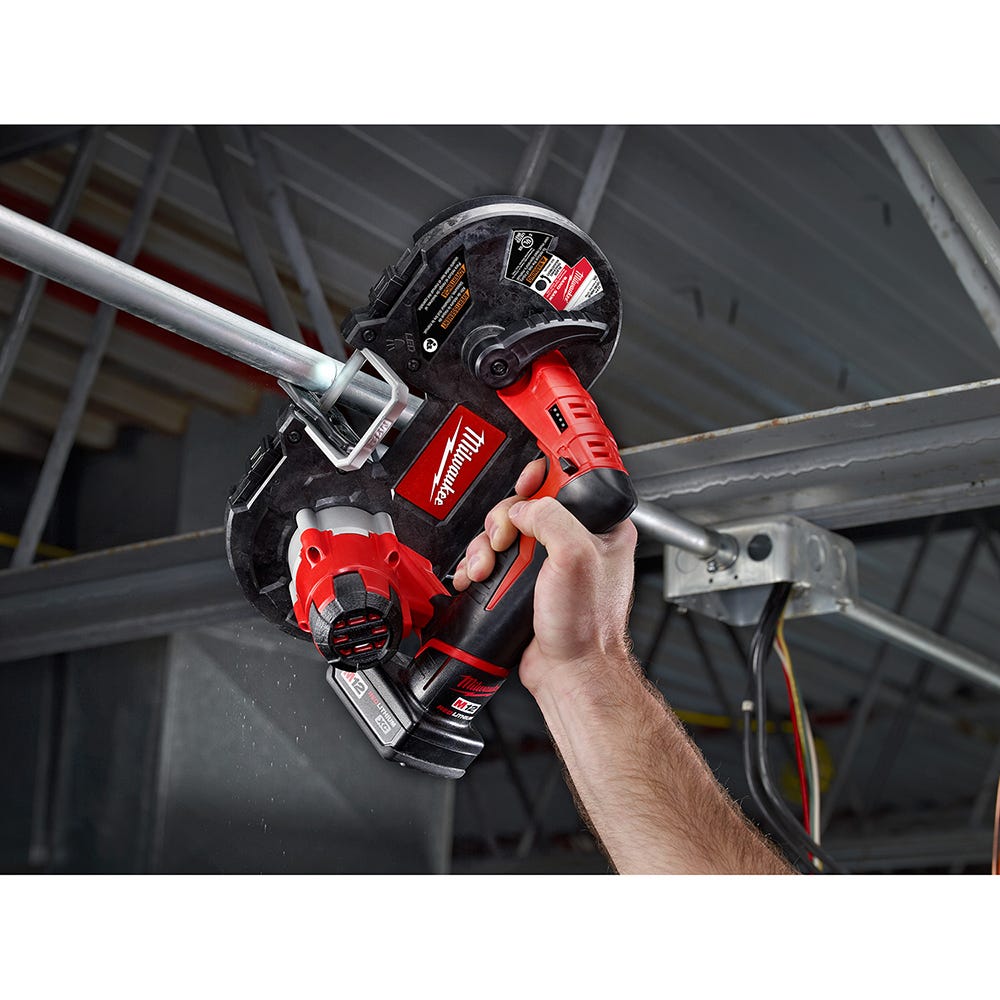 Milwaukee 2429-21XC M12 12 Volt Cordless Sub-Compact Band Saw Kit