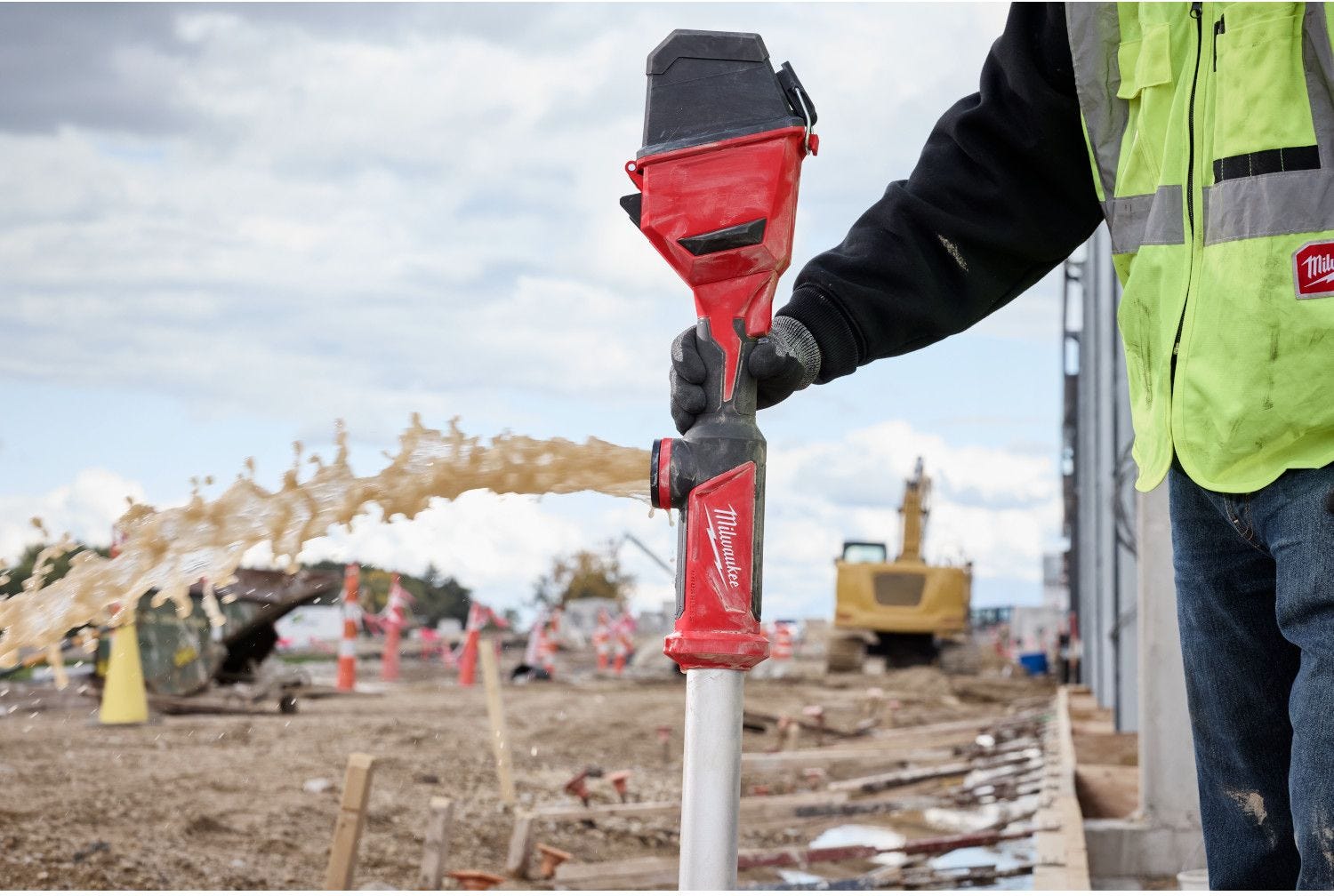 Milwaukee 2940-20 M18 Brushless Stick Transfer Pump