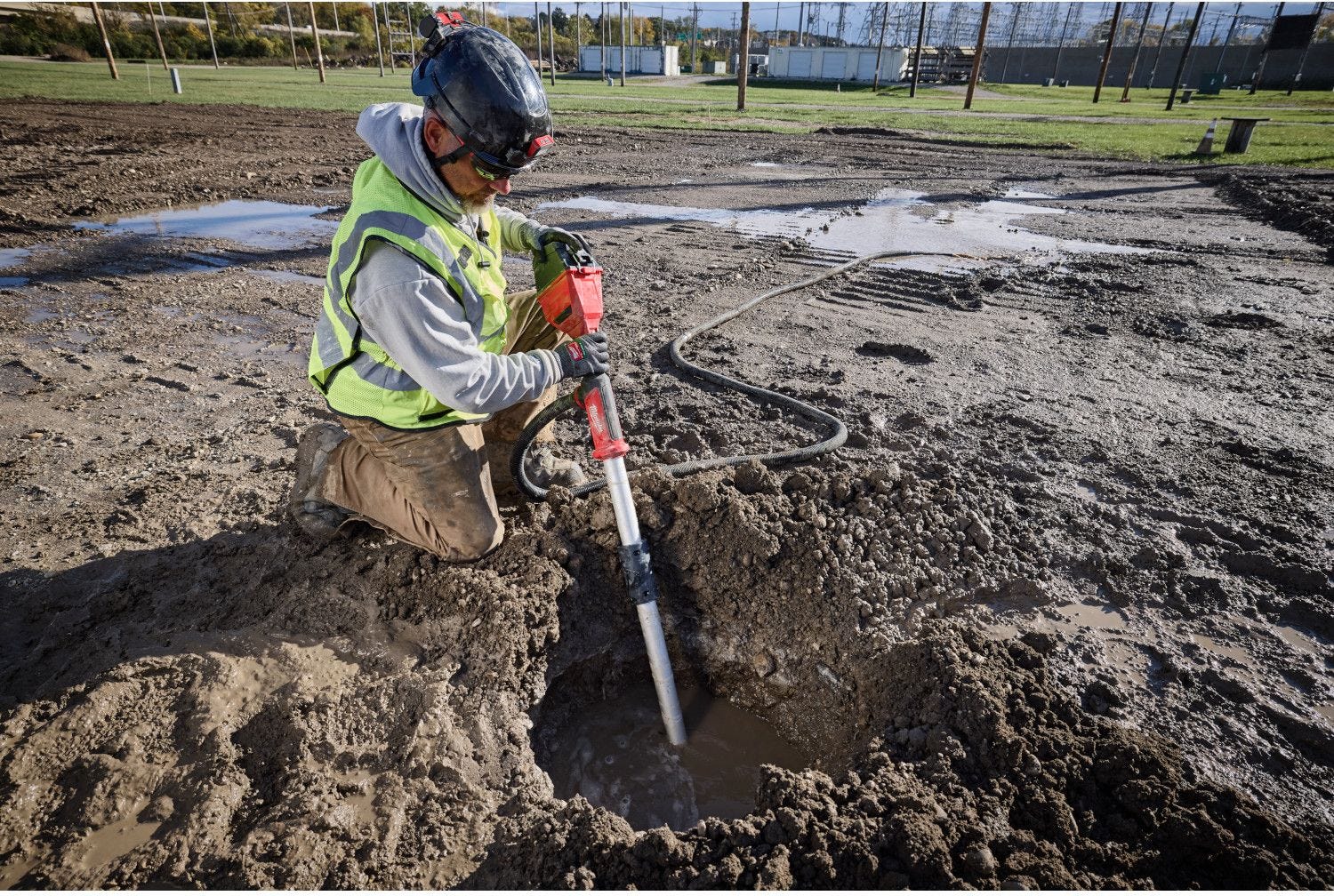 Milwaukee 2940-20 M18 Brushless Stick Transfer Pump