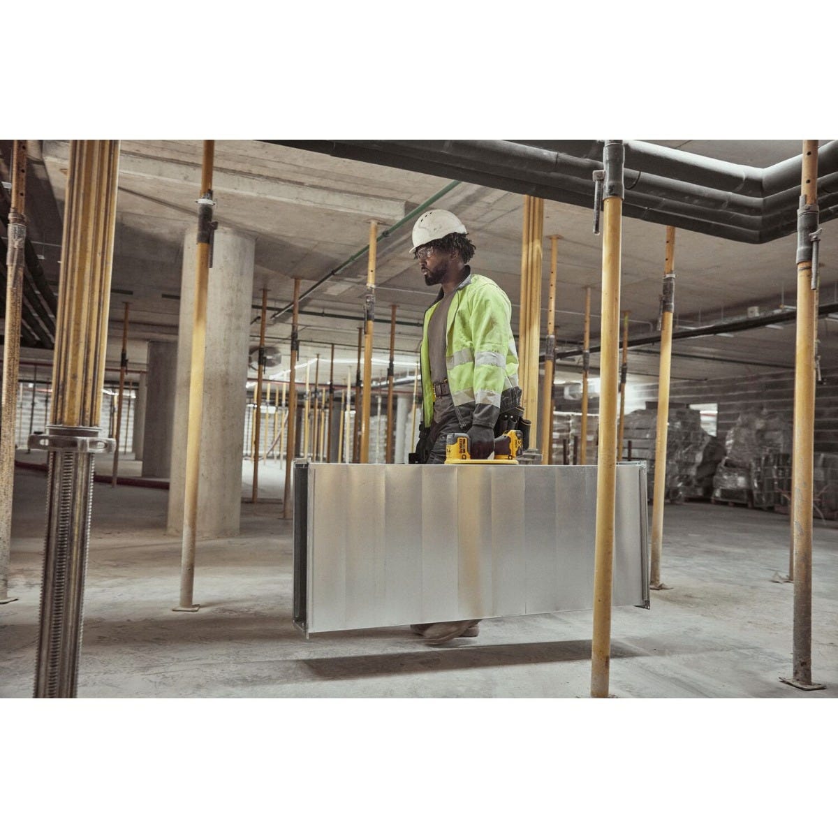 DeWalt DCE592D1 20V MAX* GRABO Lifter 2.0Ah Kit