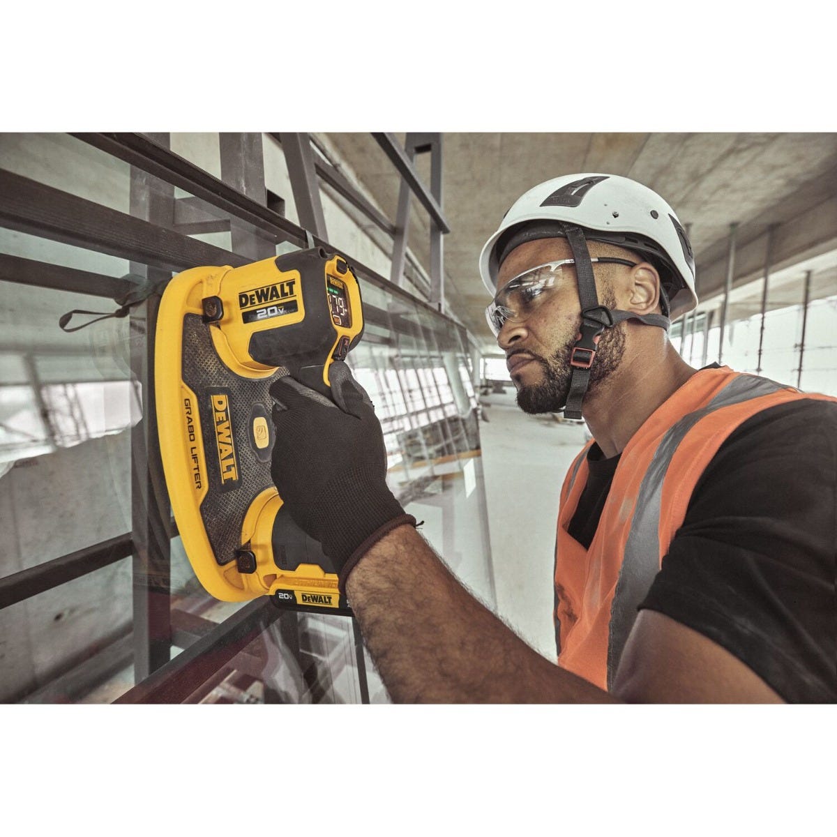 DeWalt DCE592D1 20V MAX* GRABO Lifter 2.0Ah Kit