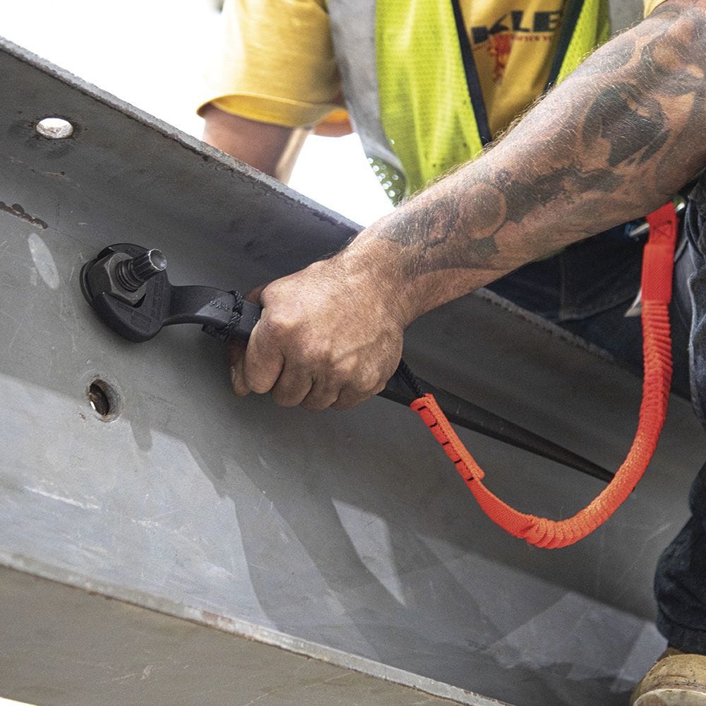 Klein Tools 3212TT Spud Wrench, 1-1/4-Inch Nominal Opening with Tether Hole