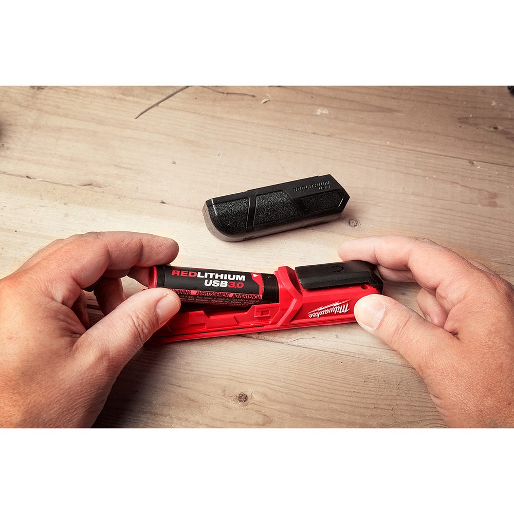 Milwaukee 48-11-2131 REDLITHIUM USB 3.0AH Battery