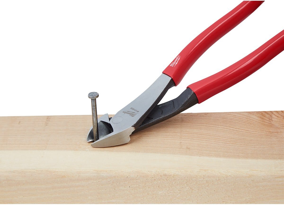 Milwaukee 48-22-6528 8'' Angled Head Diagonal-Dipped