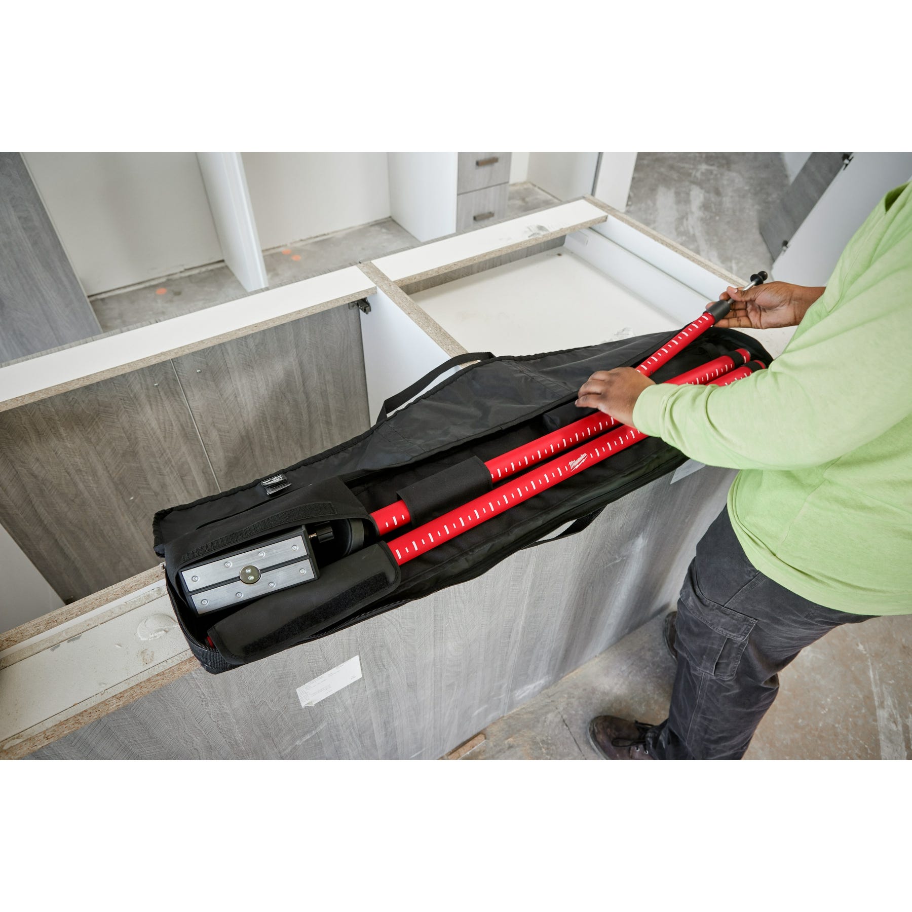 Milwaukee 48-35-1511 12' Telescoping Laser Pole