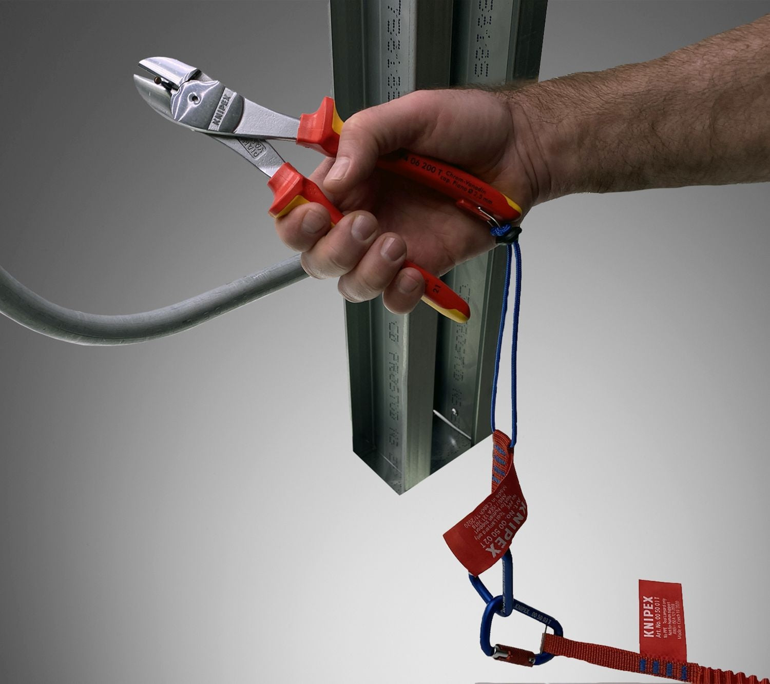 Knipex 74 06 200 High Leverage Diagonal Cutters-1000V Insulated