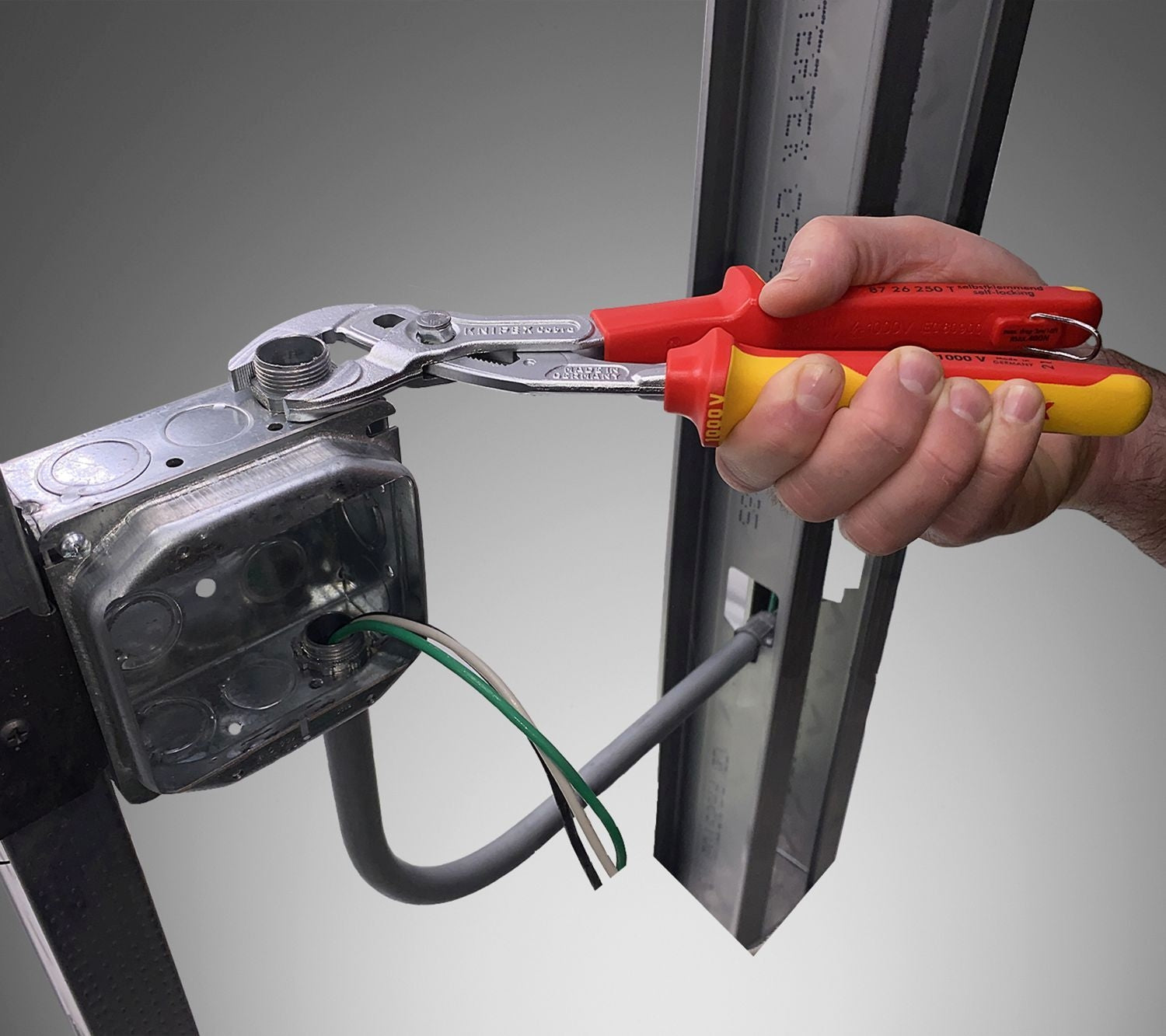 Knipex 87 26 250 Cobra Water Pump Pliers-1000V Insulated