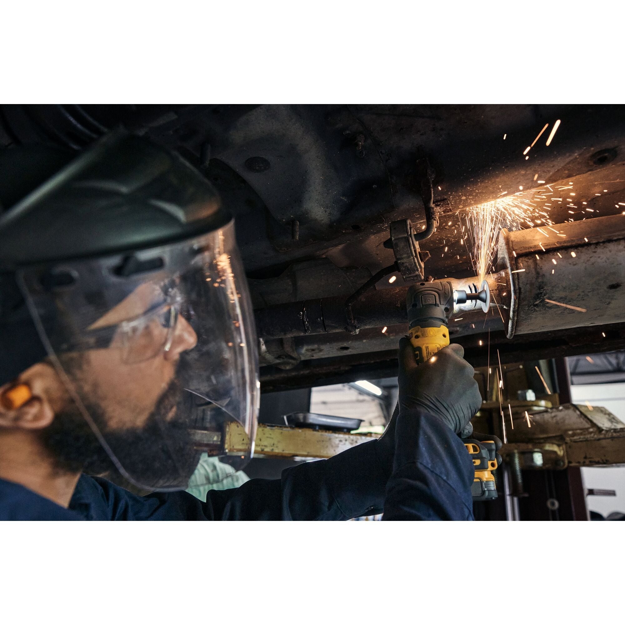 DeWALT DCG422E2 20V MAX ATOMIC Right Angle Die Grinder 1.7Ah XR POWERSTACK Kit