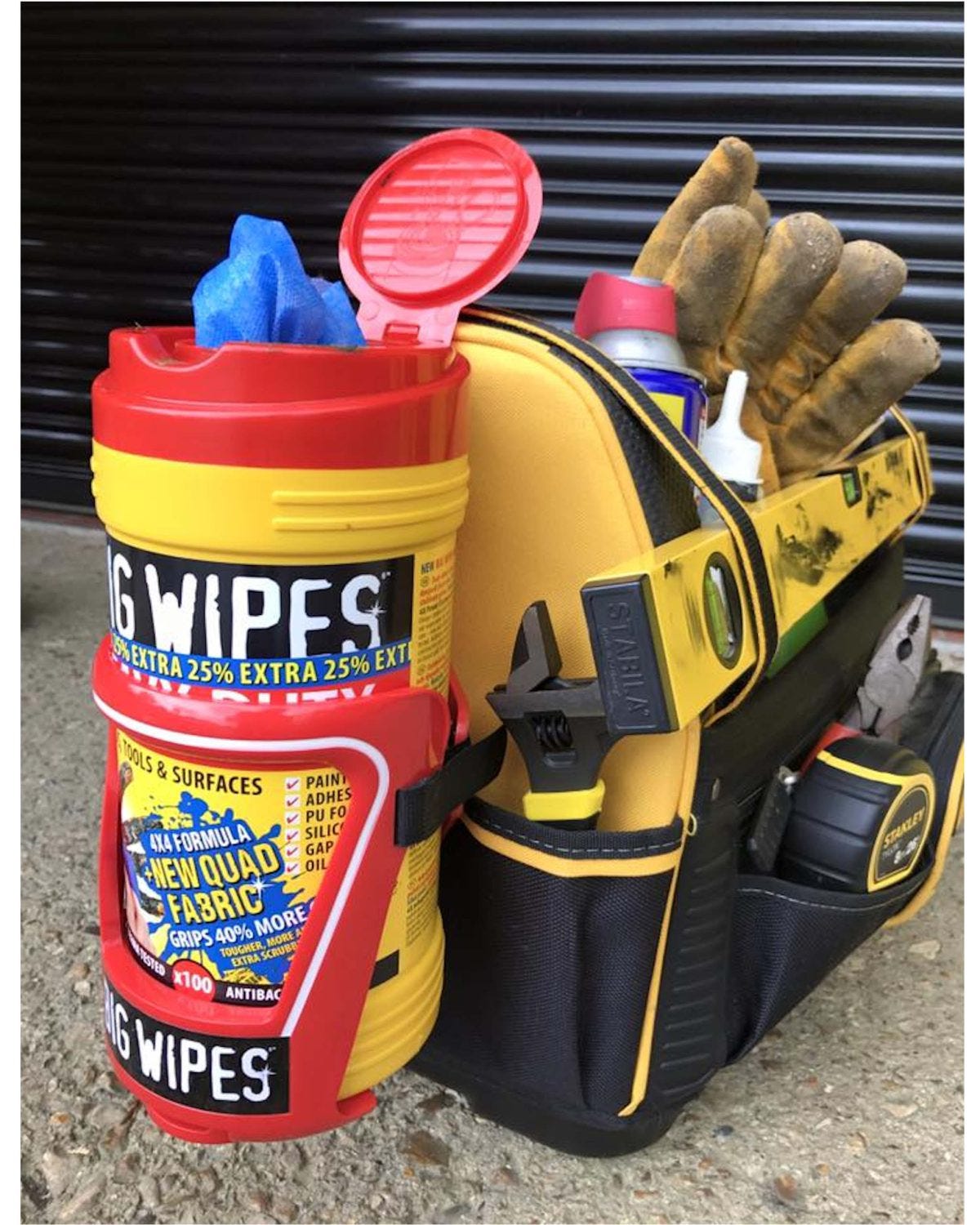 Big Wipes The Cage Wipe & Spray Dispenser