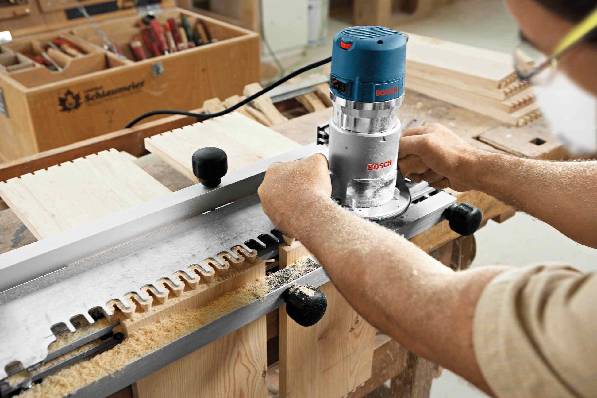 Bosch 1617EVSPK 2.25 HP Combination Plunge and Fixed Base Router