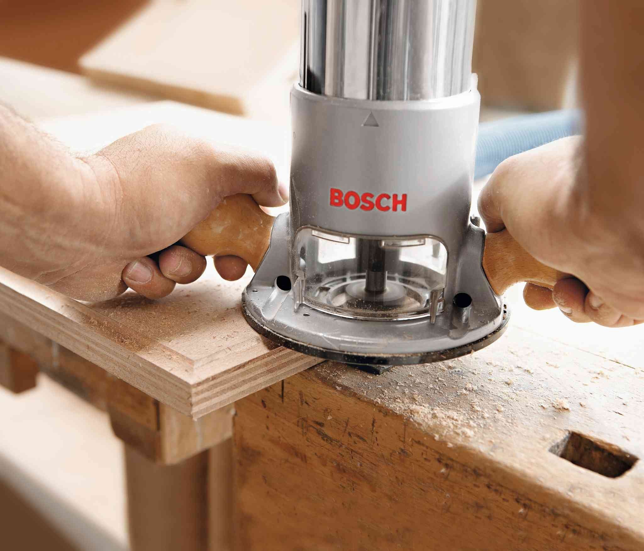 Bosch 1617EVSPK 2.25 HP Combination Plunge and Fixed Base Router