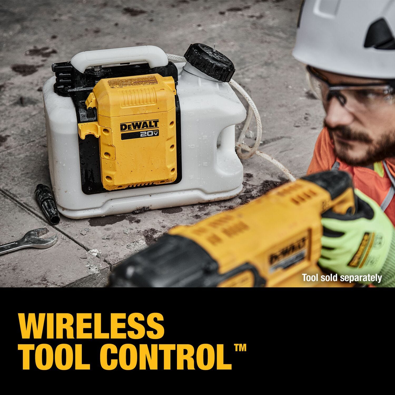 DeWalt DCE6820B 20V MAX Powered Water Tank, Tool Only