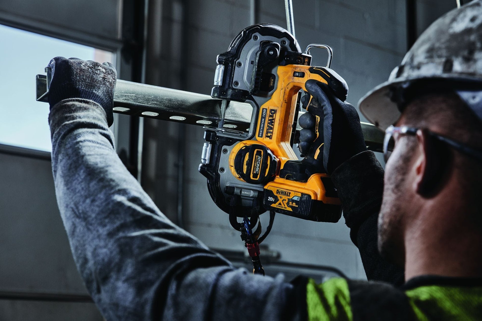 DEWALT DCS377B ATOMIC 20V MAX Brushless Cordless 1-3/4-in. Compact Bandsaw, Tool Only