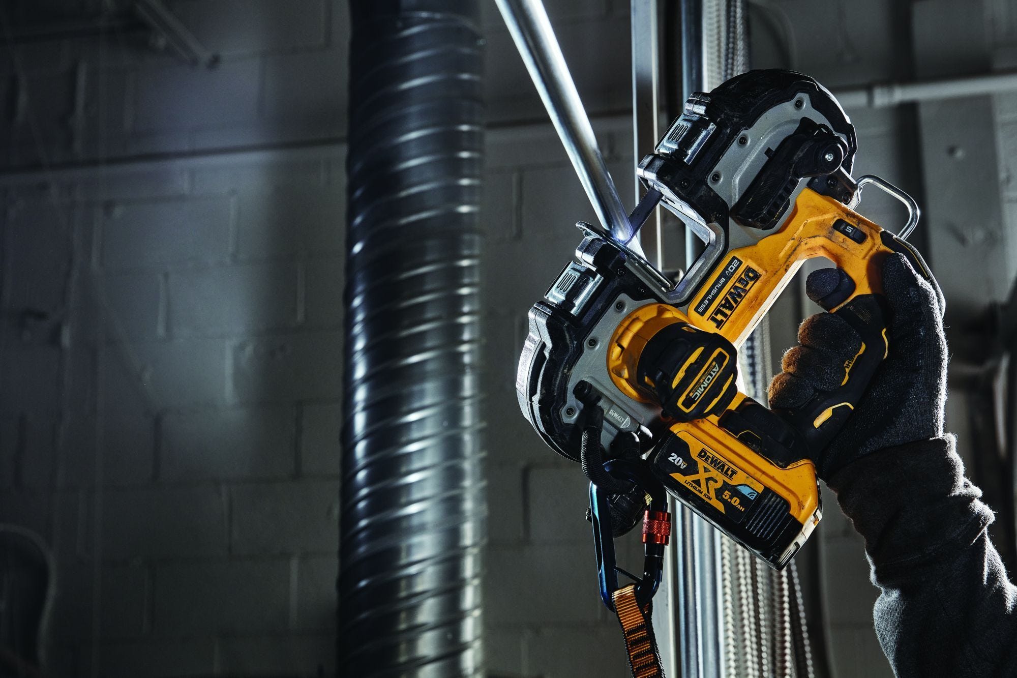 DEWALT DCS377B ATOMIC 20V MAX Brushless Cordless 1-3/4-in. Compact Bandsaw, Tool Only