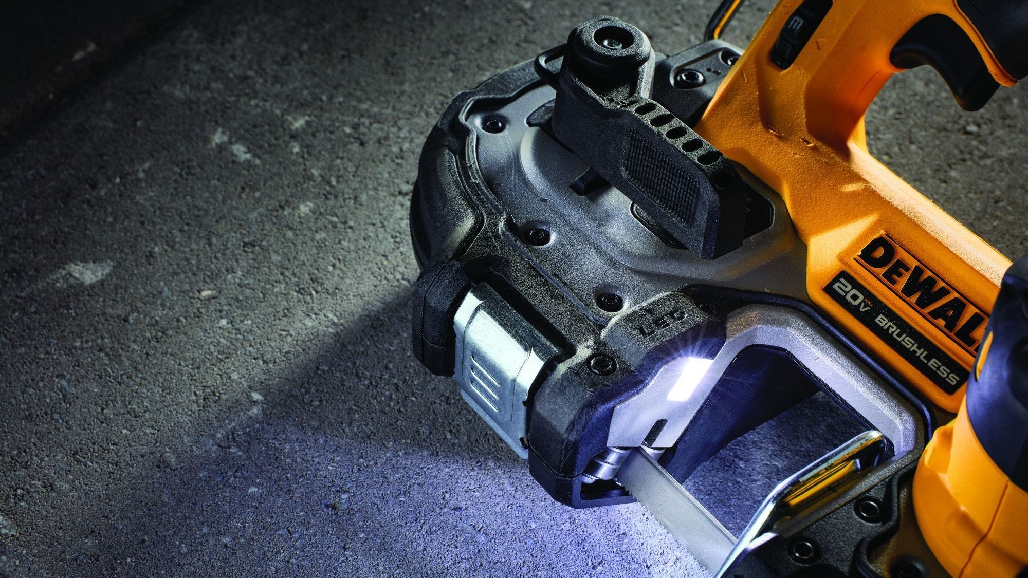 DEWALT DCS377B ATOMIC 20V MAX Brushless Cordless 1-3/4-in. Compact Bandsaw, Tool Only