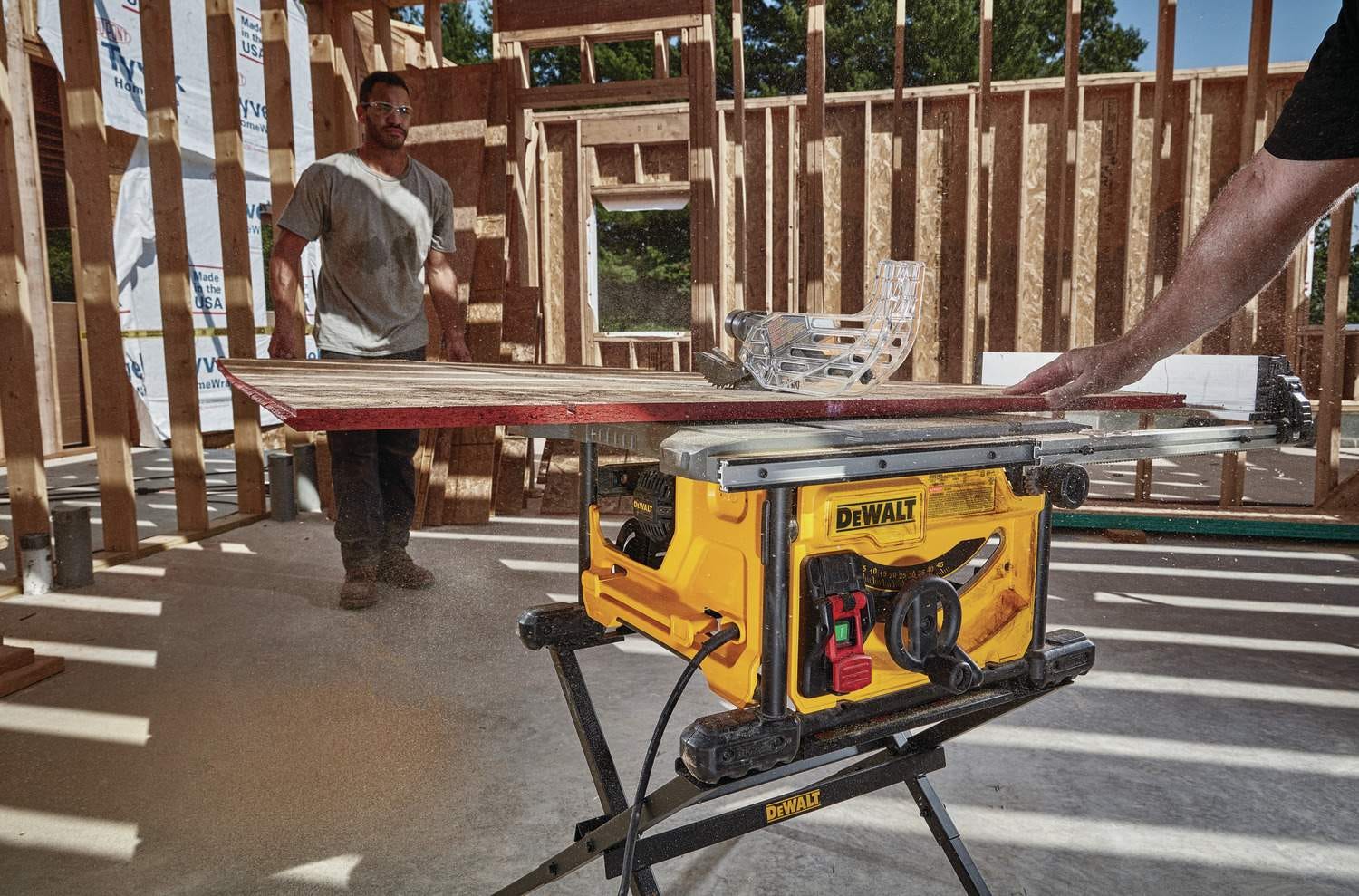 DeWalt DWE7485 8-1/4" Compact Jobsite Tablesaw