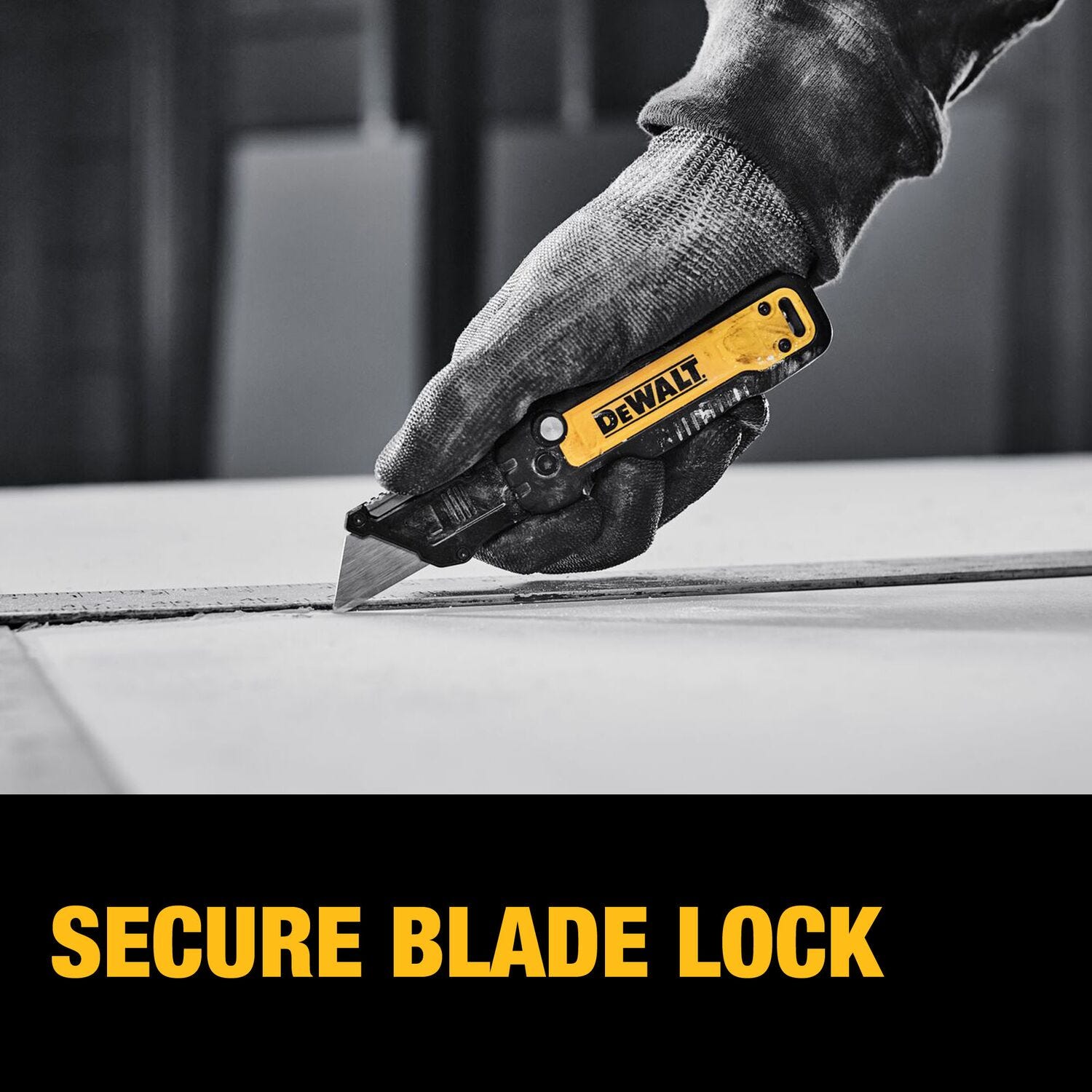 DeWalt DWHT10991 Push & Flip Folding Utility Knife