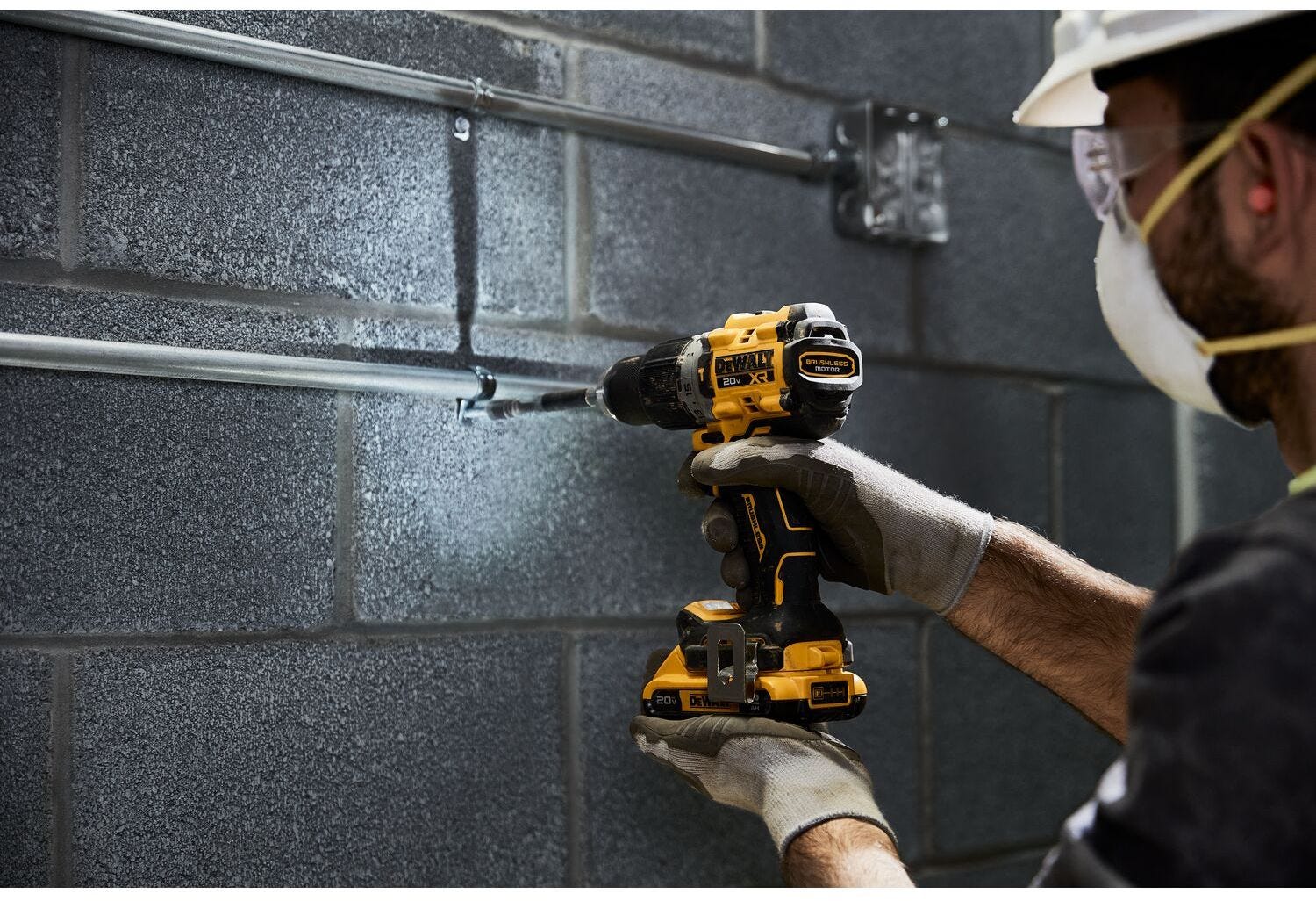 DeWALT DCD805B 20V MAX XR Compact 1/2-in. Hammer Drill, Tool Only