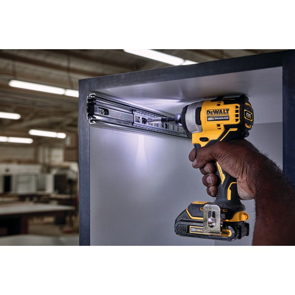 DeWalt DCK226D2 ATOMIC 20V MAX Brushless Impact Driver & Hammer Drill 2.0Ah Combo Kit