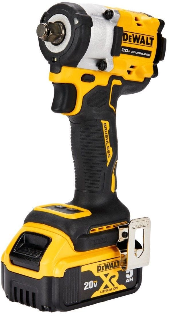 DeWALT DCF921P2 ATOMIC 20V MAX* 1/2 -in. Cordless Impact Wrench with Hog Ring Anvil Kit