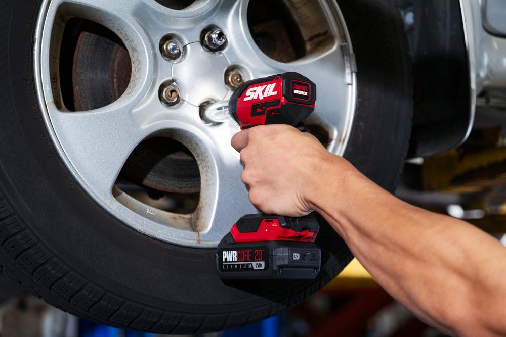 SKIL PWR CORE 20™ Brushless 20V 3/8 IN. Compact Impact Wrench Kit