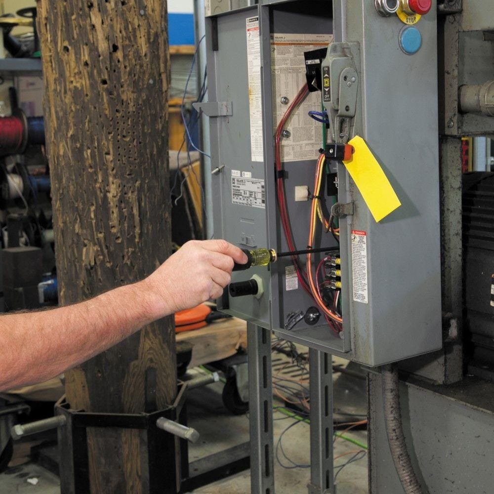 Klein 32751 Adjustable Screwdriver, #2 Phillips, 1/4-Inch Slotted