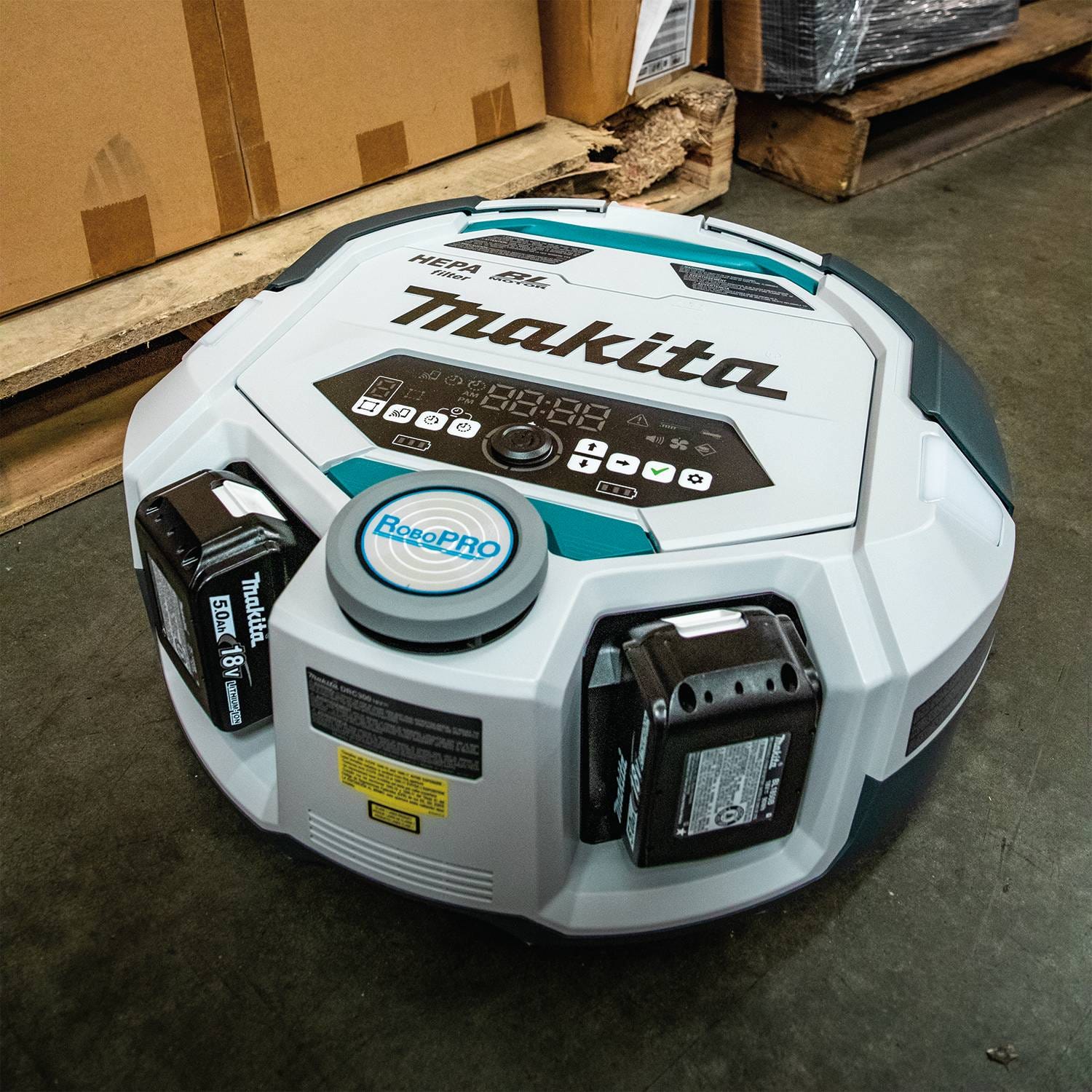 Makita DRC300PT 18V X2 LXT Brushless Cordless Smart Robotic HEPA Filter Vacuum, Kit (5.0Ah)