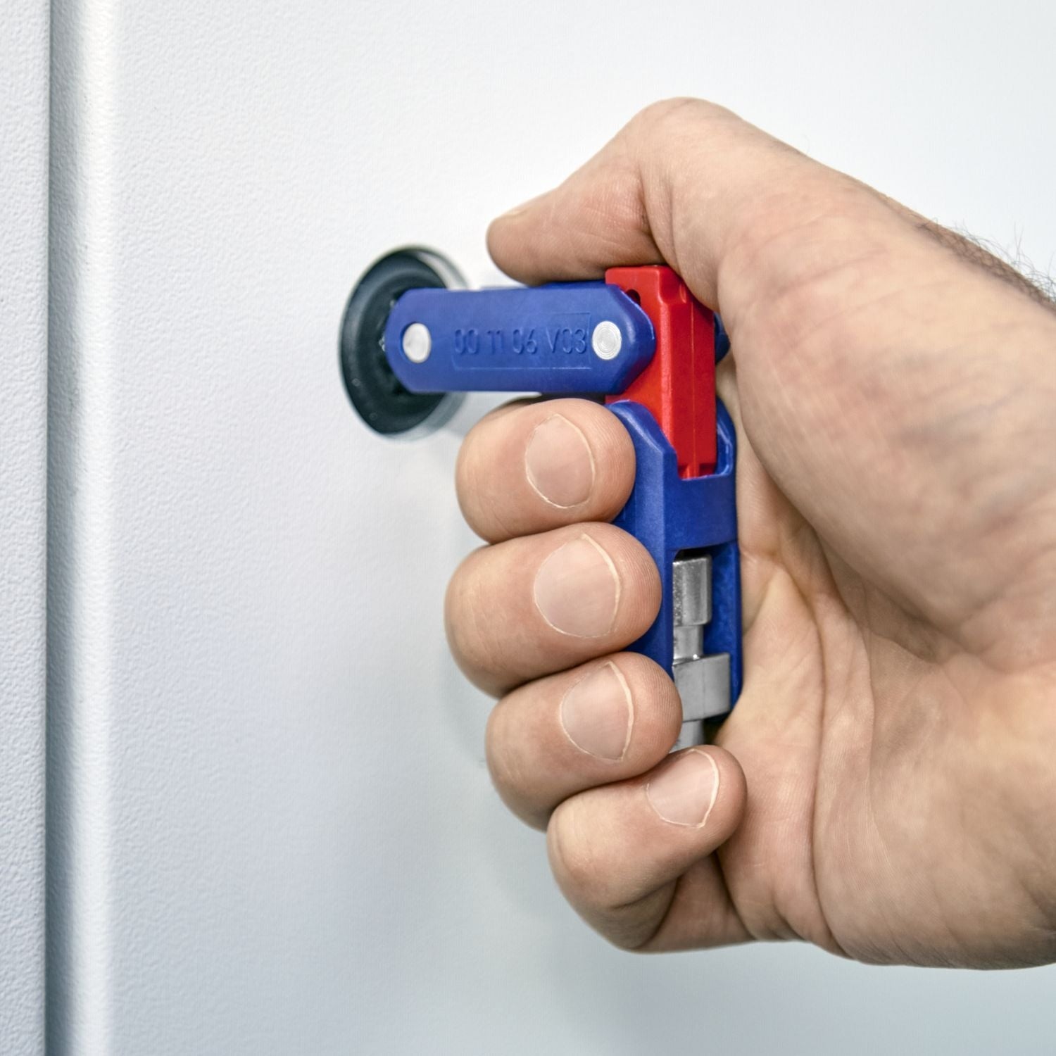 Knipex 00 11 06 V03 Control Cabinet Key DoubleJoint