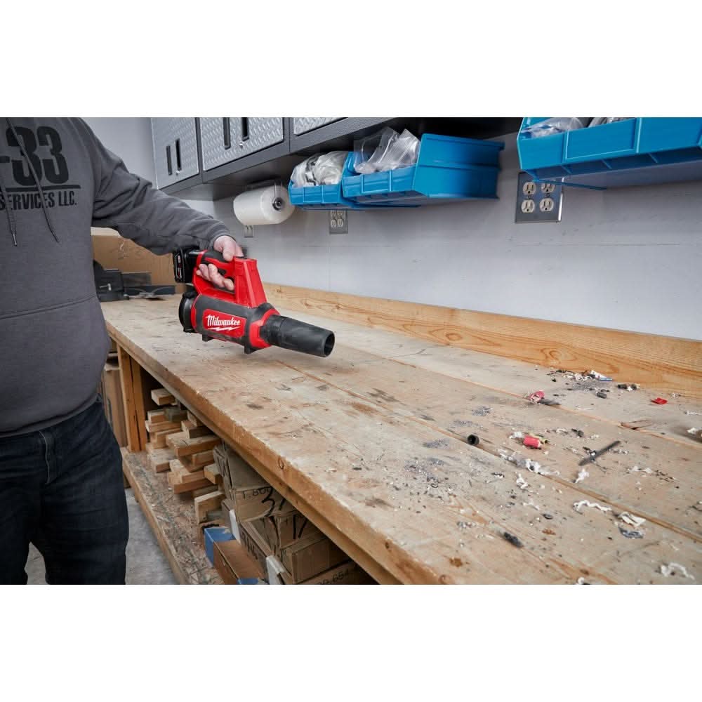 Milwaukee 0852-20 M12 Compact 175 CFM / 110 MPH Spot Blower, Tool