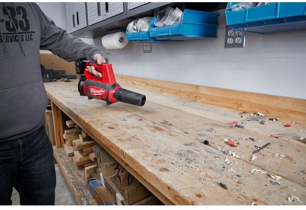 Milwaukee 0852-20 M12 Compact 175 CFM / 110 MPH Spot Blower, Tool Only (PROMO)
