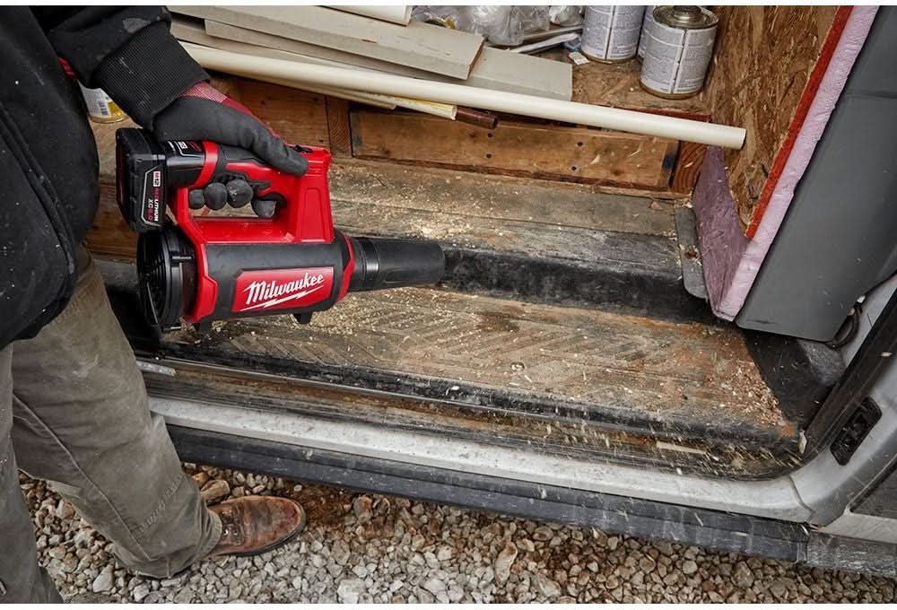 Milwaukee 0852-20 M12 Compact 175 CFM / 110 MPH Spot Blower, Tool Only (PROMO)