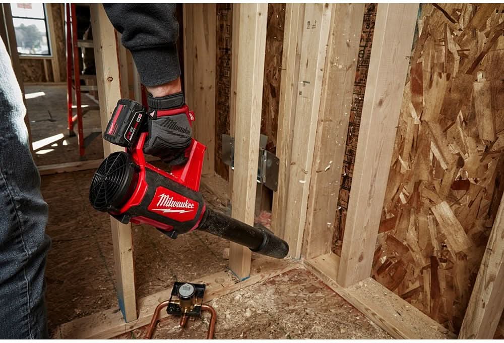 Milwaukee 0852-20 M12 Compact 175 CFM / 110 MPH Spot Blower, Tool Only (PROMO)