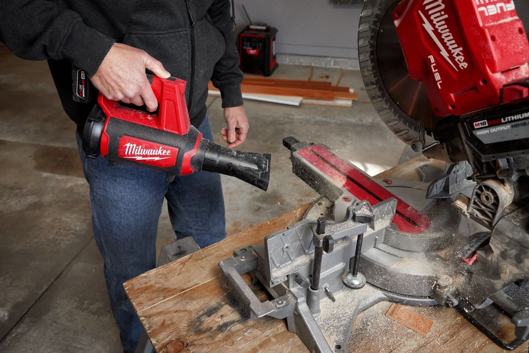 Milwaukee 0852-20 M12 Compact 175 CFM / 110 MPH Spot Blower, Tool Only (PROMO)