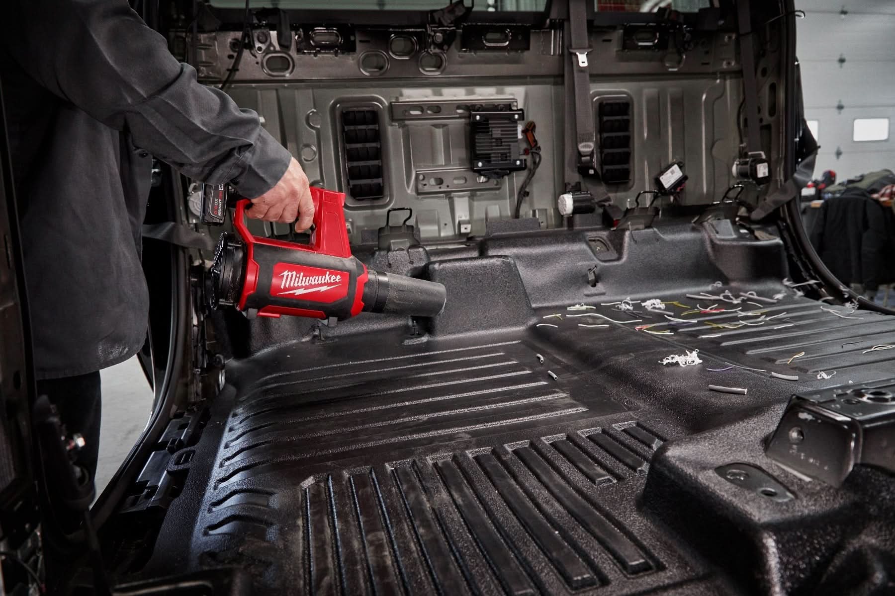 Milwaukee 0852-20 M12 Compact 175 CFM / 110 MPH Spot Blower, Tool Only (PROMO)