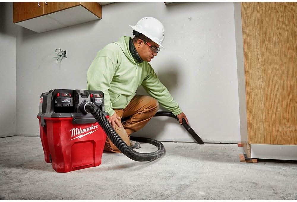 Milwaukee 0912-20 9 Gallon Wet/Dry Vacuum Tank