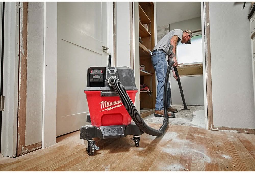 Milwaukee 0922-20 6 Gallon Wet/Dry Vacuum Tank