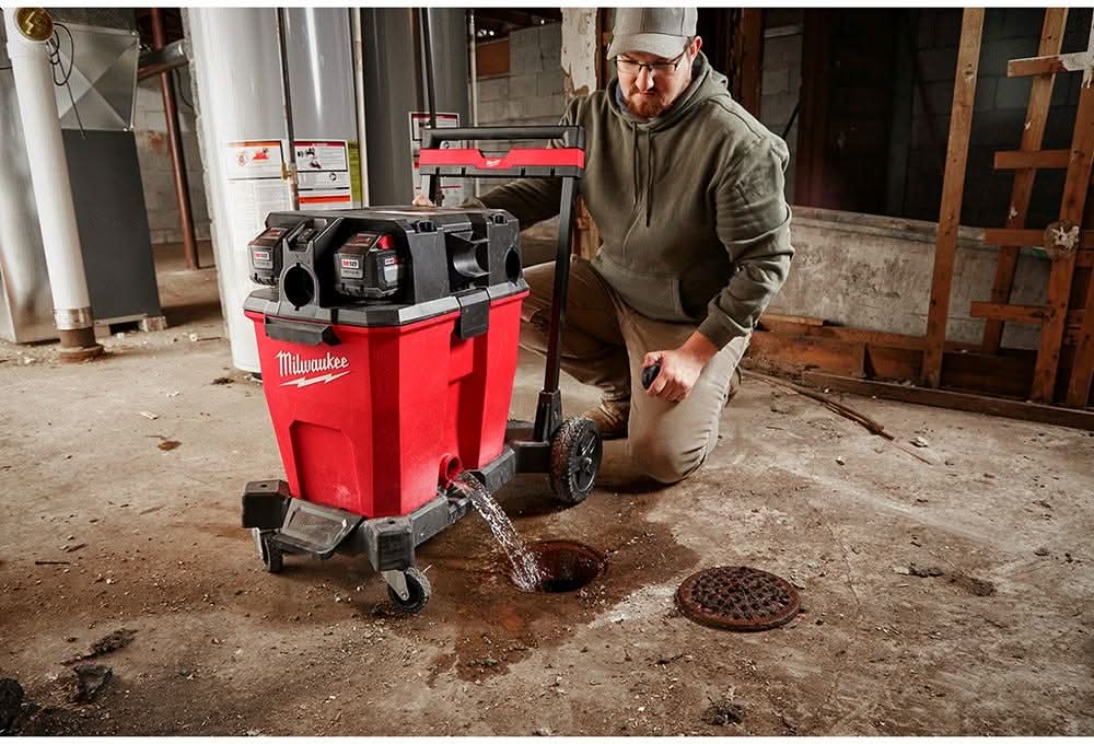 Milwaukee 0932-20 12 Gallon Wet/Dry Vacuum Tank