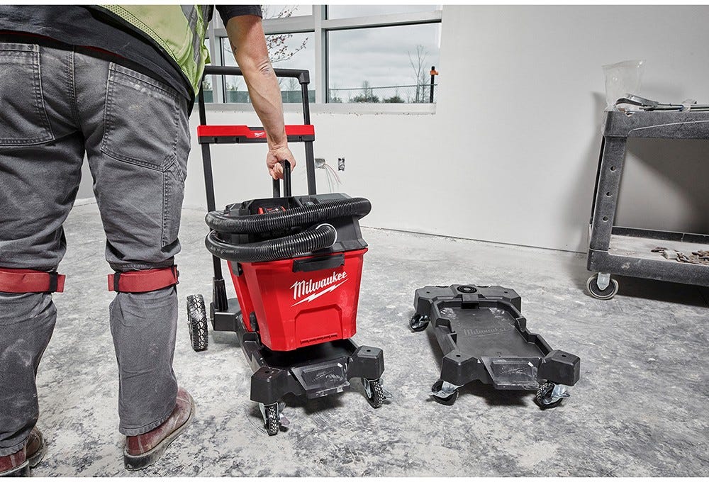 Milwaukee 0933-20 Premium Wet/Dry Vacuum Cart