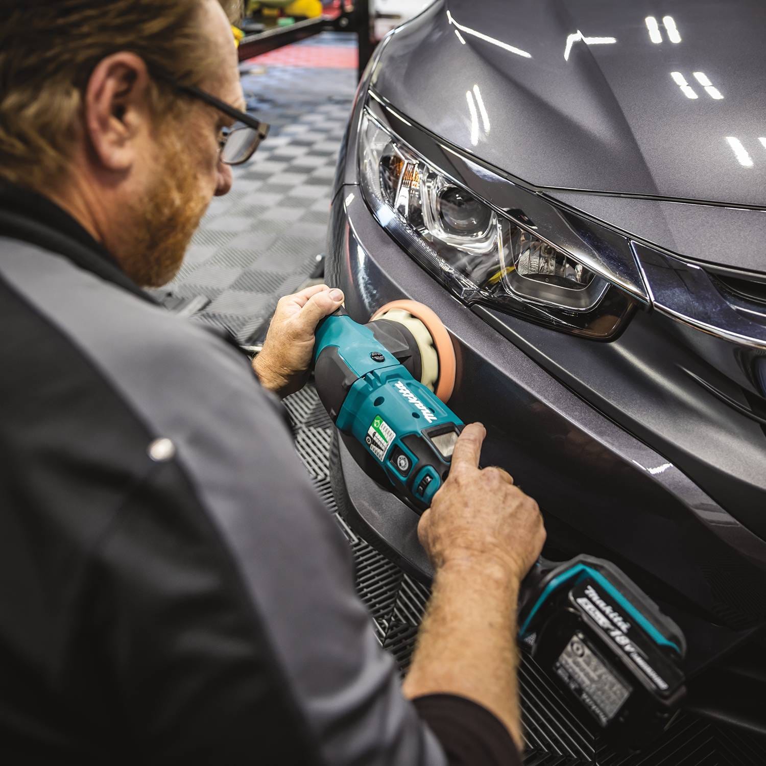 Makita XOP02Z 18V LXT Lithium-Ion Brushless Cordless 5" / 6" Dual Action Random Orbit Polisher, Tool Only
