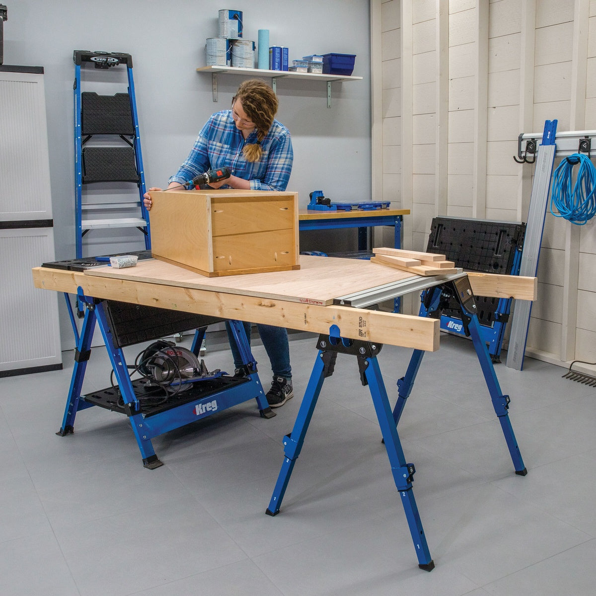 Kreg Track Horse 1,100 lb. Adjustable Sawhorse Work Support with Bench Clamp (KWS500)