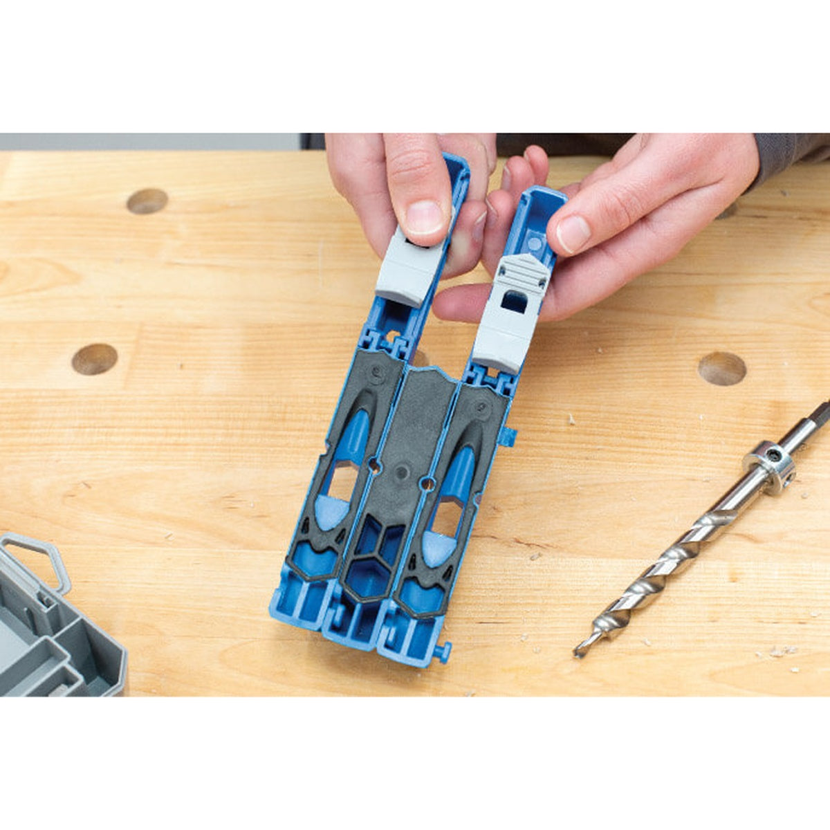 Kreg Pocket-Hole Jig 320 Portable Wood Joinery Jig Kit for 1/2-in
