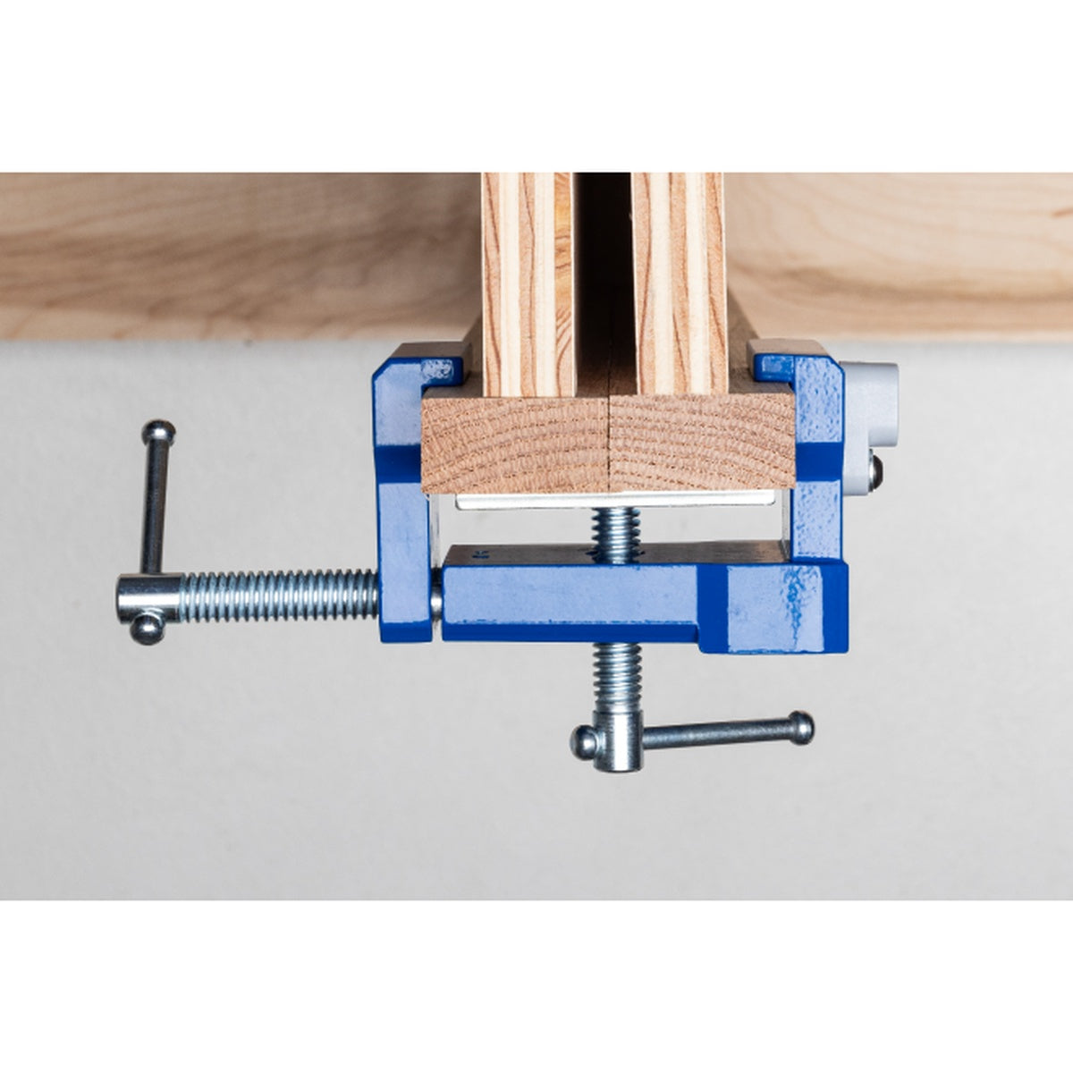 Kreg Tool 2-Pack Cabinet Face Frame Clamp for Face Frame Cabinet Installation (KCS-FFC2)