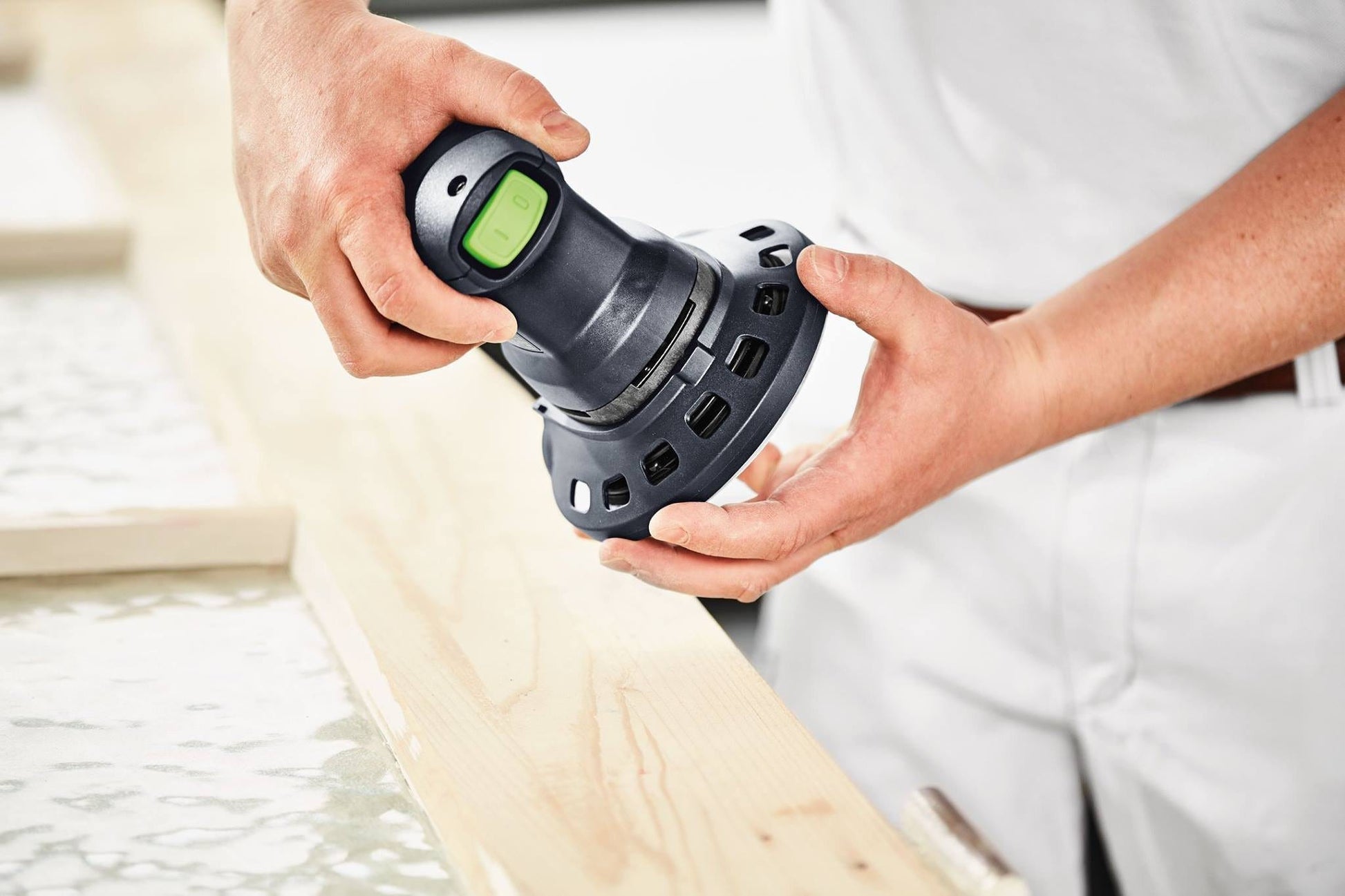 Festool ETS 125 REQ-Plus 125mm (5") Random Orbital Sander Set w/ Granat Abrasive Value Set Systainer