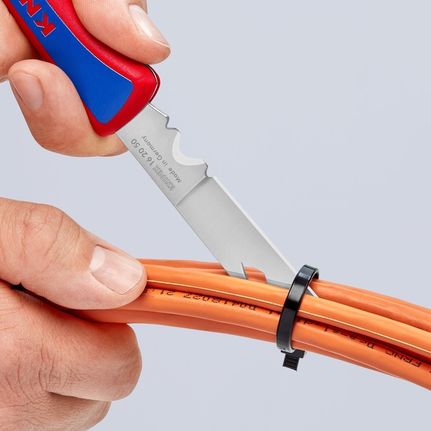Knipex 16 20 50 SB Electrician's Folding Knife