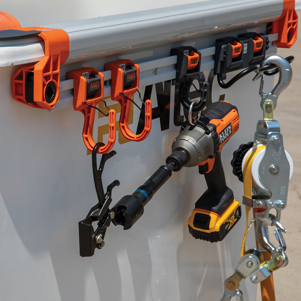 Klein 16455 service grip pulling wire