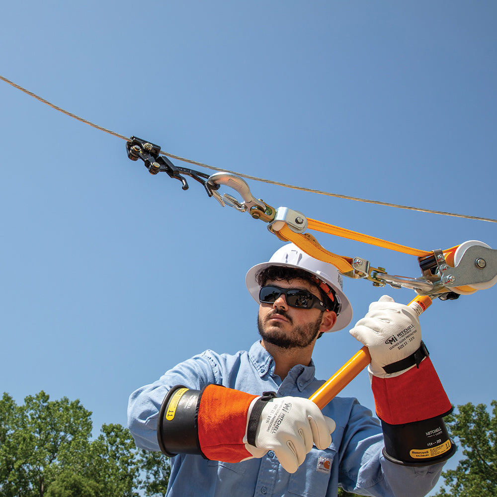 Klein 16455 service grip in use