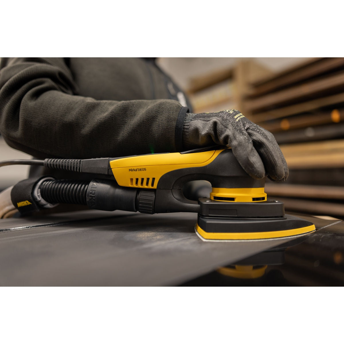 Mirka DEOS II 663X 4-in. x 6-in. x 6-in. 3.0 mm Corded Delta Orbital Sander for Corners and Profiles (MID6634044US)