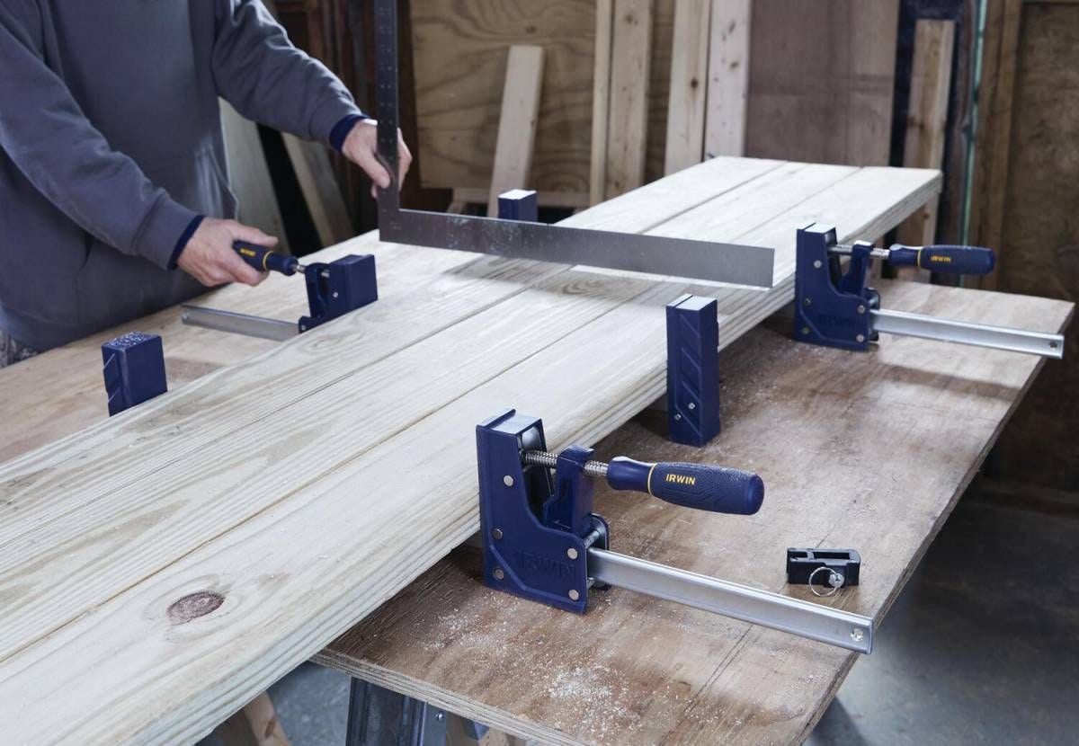 Irwin 2026500 Parallel Jaw Box Clamp 24-in.