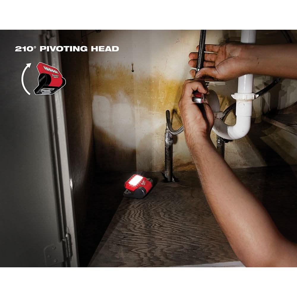 Milwaukee 2114-21 USB Rechargeable ROVER 550-Lumen Pivoting Flashlight – Tool Nut